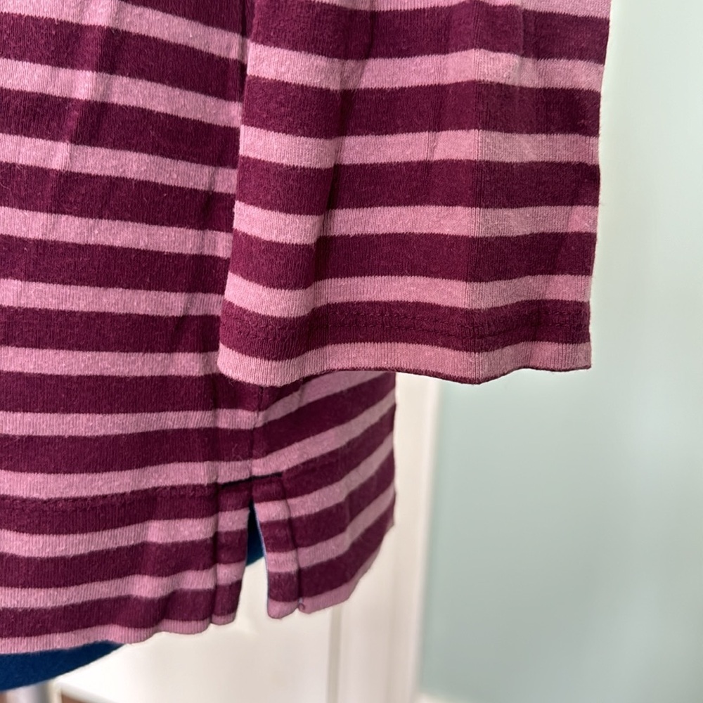 Talbots Stretch Weekend Tee - Picture 2 of 8